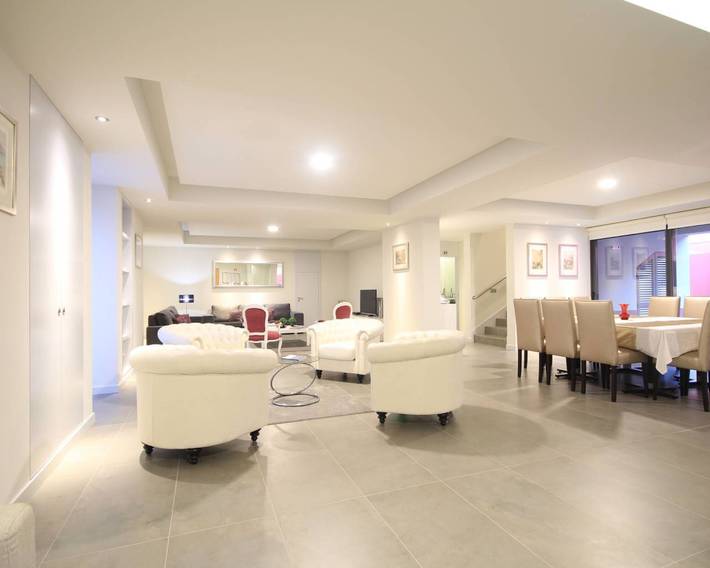 Location de vacances pour 12 personnes, avec jardin dans Arco da Calheta - 4