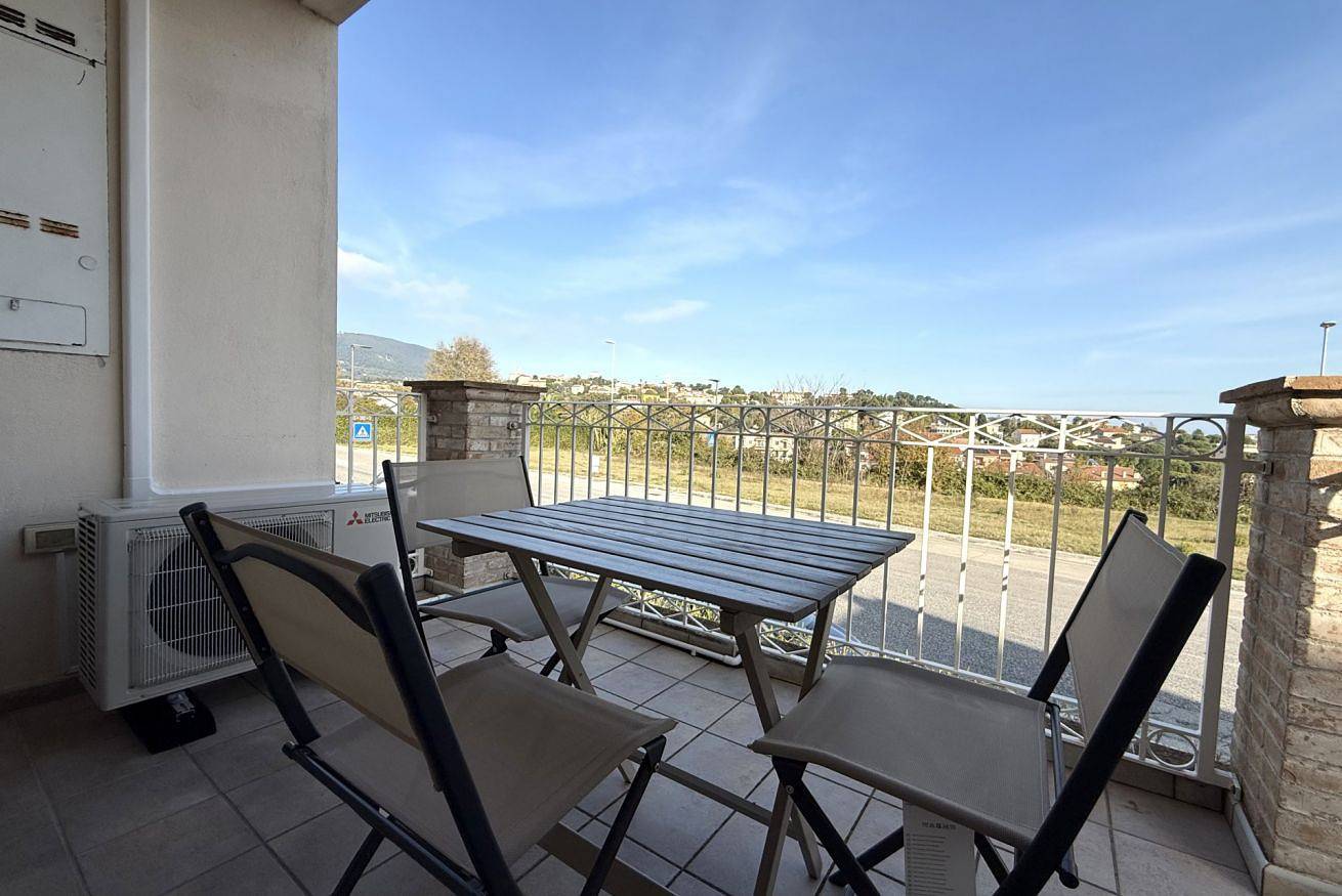 Apartamento entero, N059 - Numana, new two-room apartment with terrace in Sirolo, Riviera del Conero