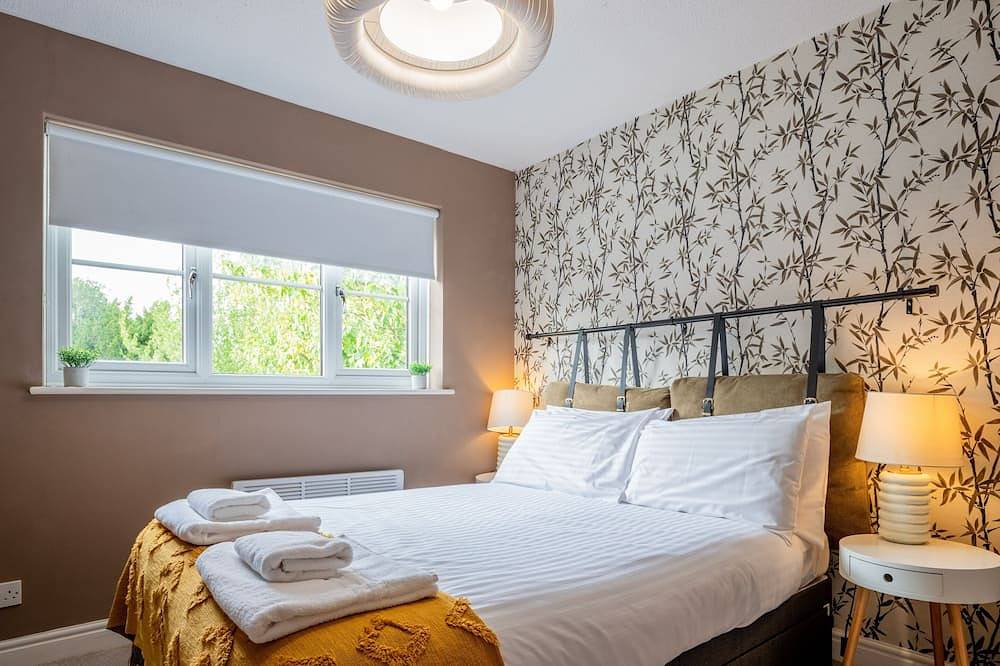 Maison-Salle de bain privée-Design in Worcester, Worcestershire