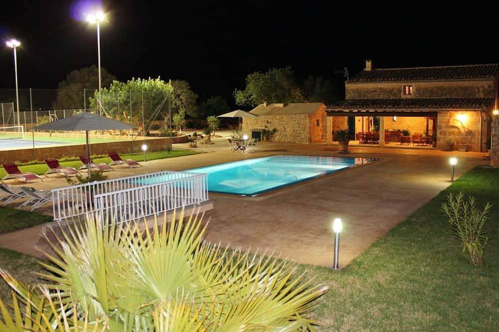 Finca rural con piscina y pista de tenis profesional in Lluchmayor, Mallorca Sur