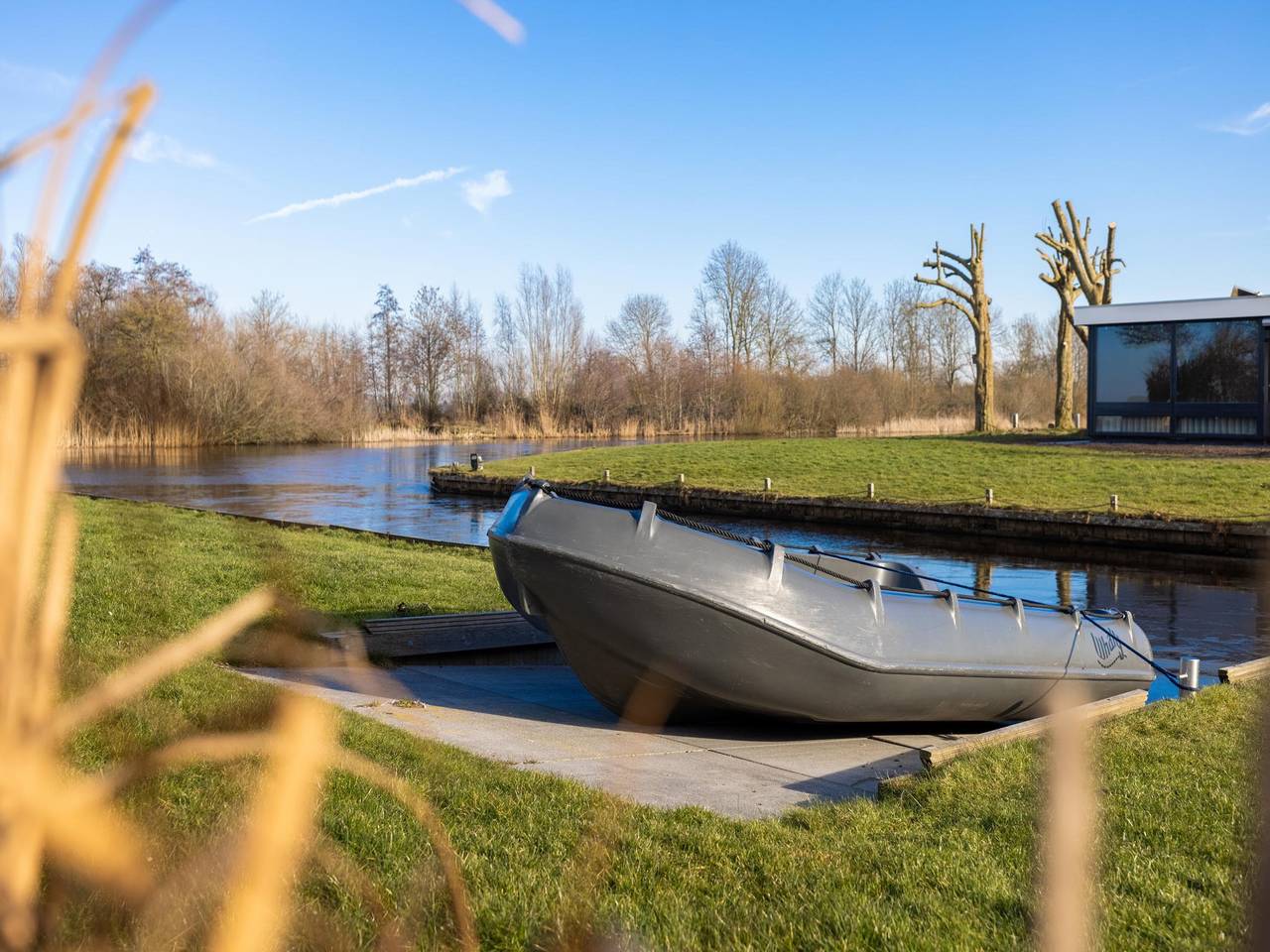 Wellnessaufenthalt auf dem Wasser in Friesland
 in Boornzwaag, De Friese Meren