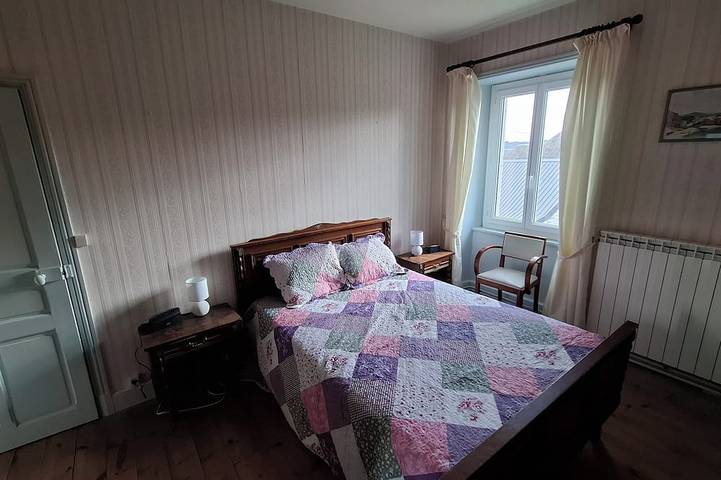 Location de vacances pour 7 personnes, avec jardin à Oradour - 2