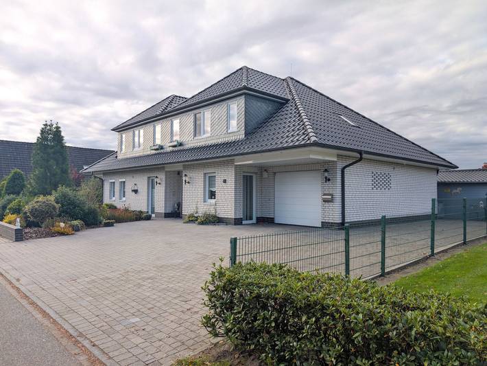 Ferienwohnung für 6 Personen, mit Terrasse und Garten in Leer - 4