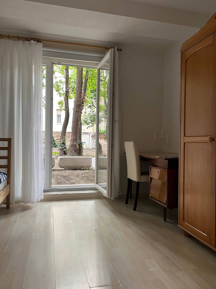 Ganze Wohnung, Ruhiges Einzelzimmer im Zentrum von Zagreb mit Garten in Zagreb, Zagreb und Umgebung
