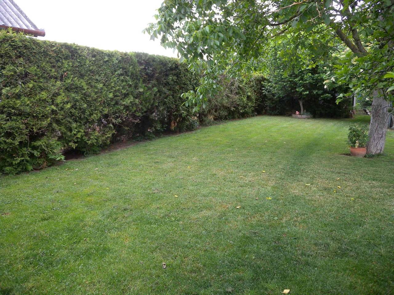 Apartamento vacacional entero, Apartamento de vacaciones con columpio, arenero y piscina infantil in Balatonszentgyörgy, Orilla sur del lago Balaton