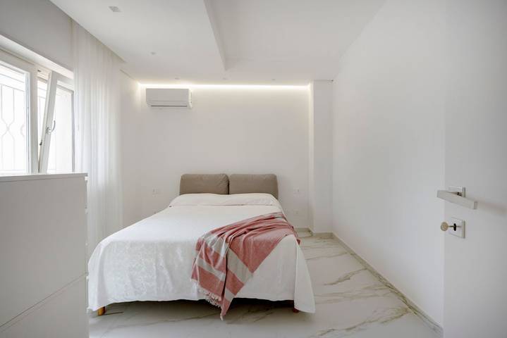 Ganze Wohnung, Ferienwohnung für 4 Personen mit Pool in Capitolo, Monopoli