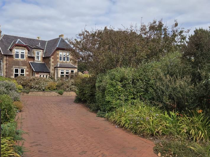 Holiday rental for 14 people, with garden in Largs