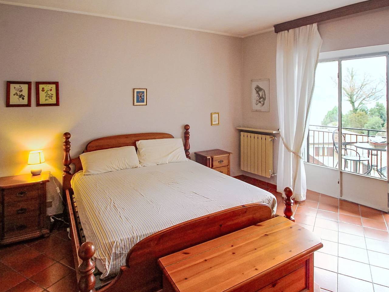 Iside in Mergozzo, Comune di Mergozzo