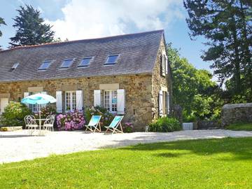 Gîte pour 6 personnes, animaux acceptés à Plougrescant
