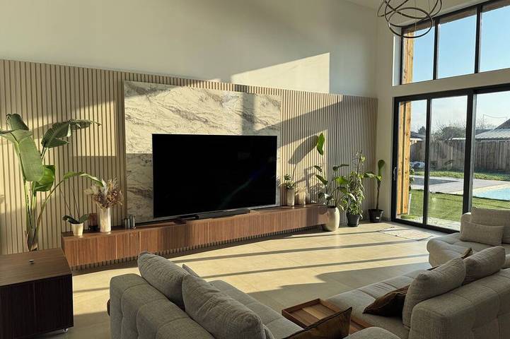 Location de vacances pour 12 personnes, avec piscine et jardin à Ambarès-et-Lagrave