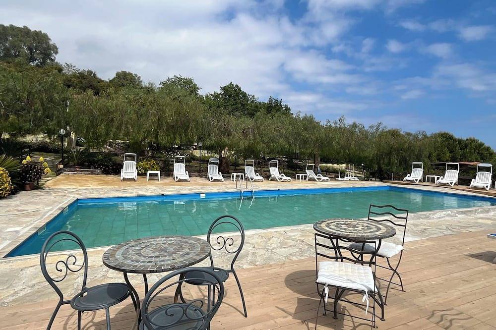 Le Terrazze del Geco Bungalow A in San Lorenzo al Mare, Riviera di Ponente