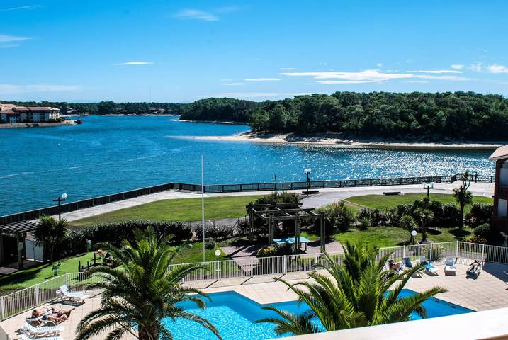 Gîte pour 4 personnes, avec piscine, animaux acceptés dans Lac marin de Port d'Albret - 3