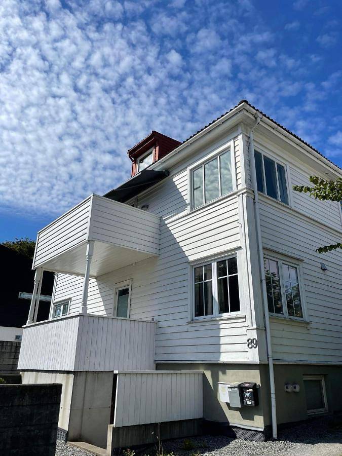 Maison d’hôte pour 2 personnes, avec vue et terrasse ainsi que jardin et vue sur le lac dans Stavanger