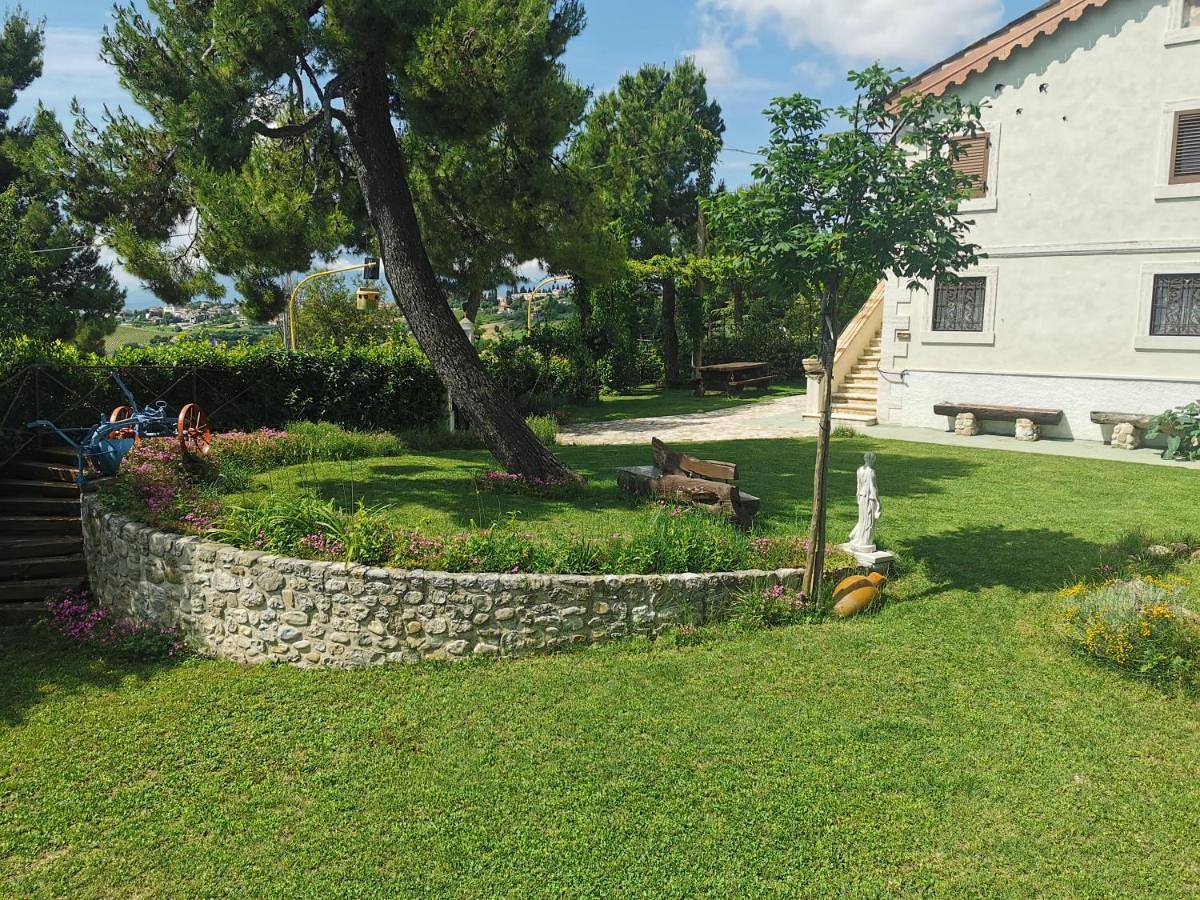 Holiday Home in Offida, Ascoli Piceno Provinz