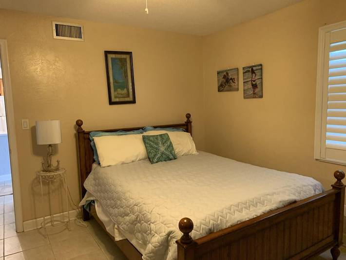 Vacation rental for 5 people, with balcony and pool in Ormond Beach