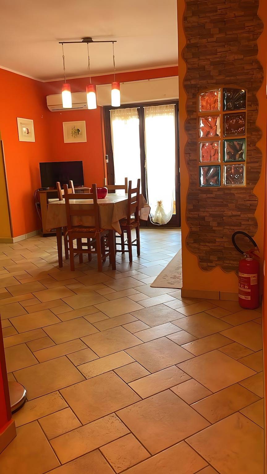 Entire apartment, Apartment 'Arancio' with Private Terrace and Air Conditioning in Parco Nazionale dell'Arcipelago di La Maddalena, La Maddalena