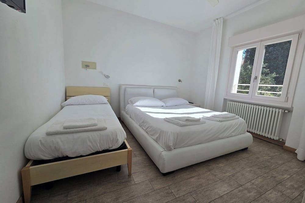 Apartamento entero, Apartment in a residential area in Milano Marittima. in Cervia, Provincia de Ravenna