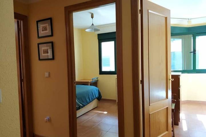 Appartement entier, Appartement Barreiros - Plage de Catedrales 5 pers. (2 chambres) vue sur l'estuaire de Foz in Praia de Anguieira (Barreiros), Barreiros