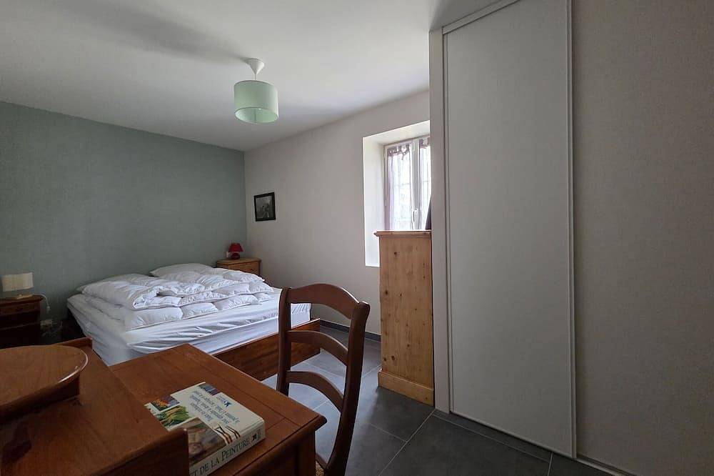 Maison familiale au centre du bourg, animaux sur demande in L'Aiguillon-sur-Mer, Fontenay-le-Comte