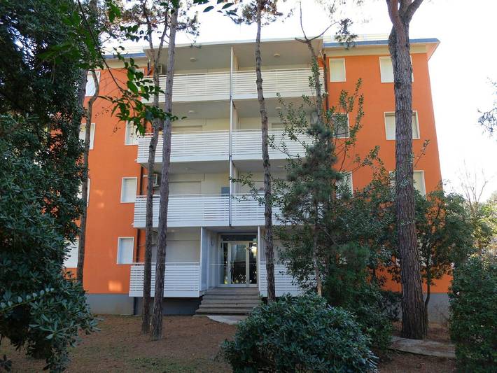 Ferienwohnung für 4 Personen, mit Balkon in Lignano Pineta