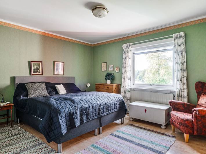 Ferienhaus für 8 Personen, mit Seeblick und Terrasse sowie Garten und Sauna in Östergötland - 4