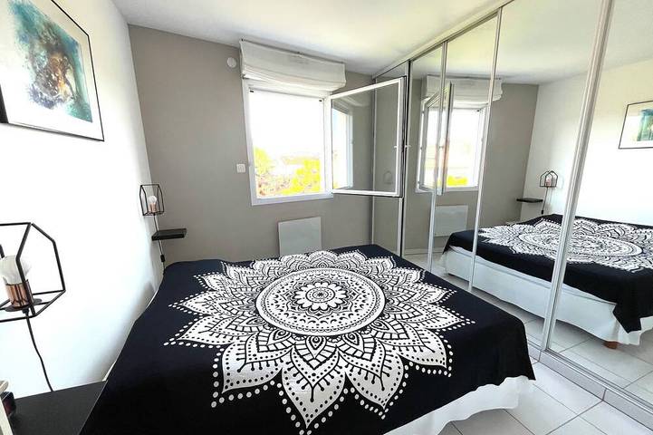 Gîte pour 2 personnes, avec terrasse dans Theatre Galli Sanary Sur Mer - 2