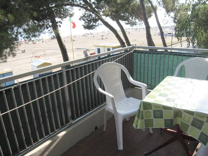 Ferienwohnung für 2 Personen, mit Terrasse und Garten sowie Ausblick in Grado - 3