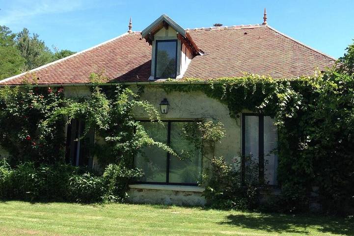 Gîte pour 4 personnes, avec jardin à Essômes-sur-Marne