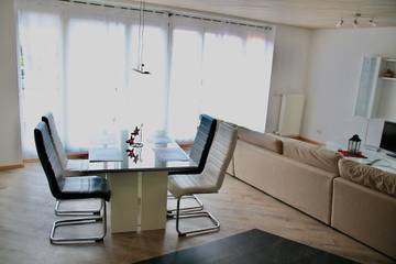 Ferienwohnung für 4 Personen, mit Balkon in Hilzingen