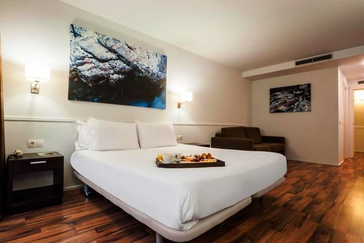 Hôtel pour 6 personnes, avec vue et balcon, adapté aux familles