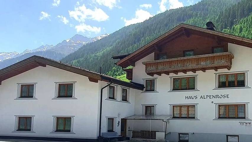 Ferienwohnung für 5 Personen, mit Garten in Kaunertal