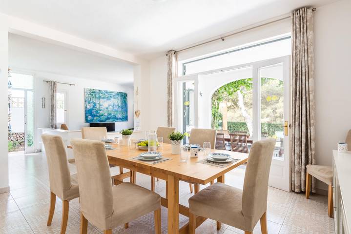 Location de vacances pour 8 personnes, avec jardin à Son Parc - 4