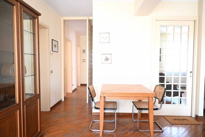 Appartement entier, Appartement de vacances pour 5 personnes avec jardin in Bagni 30 Club Tre C, Senigallia (Commune)