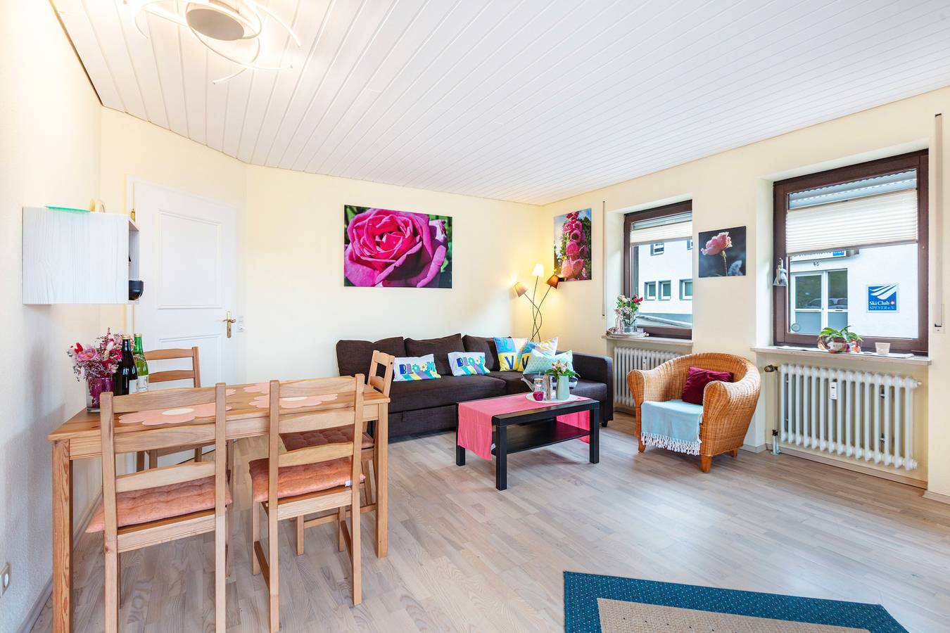 Ganze Wohnung, Apartment 'Blütenzauber' mit Bergblick, privater Terrasse und Wlan in Suedlicher Schwarzwald, Todtnau