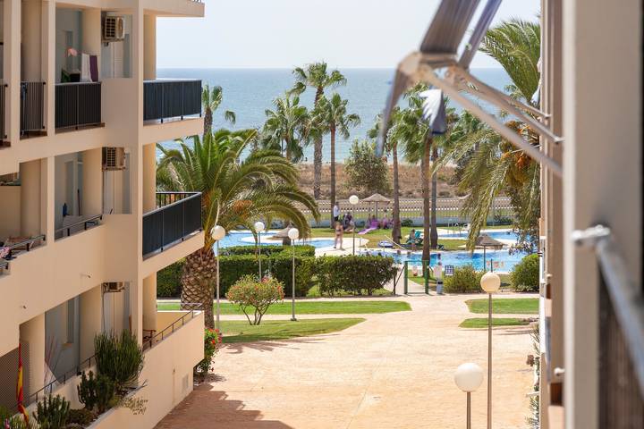 Ganze Wohnung, „Apartamento Zen Dreams Almerimar“ mit Meerblick, Wlan und Klimaanlage in Almerimar, El Ejido