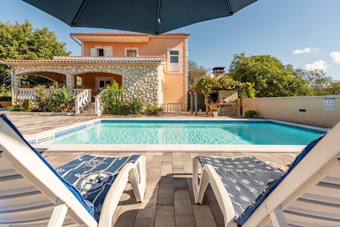 Ferienhaus für 8 Personen in Općina Stankovci, Kroatische Adria