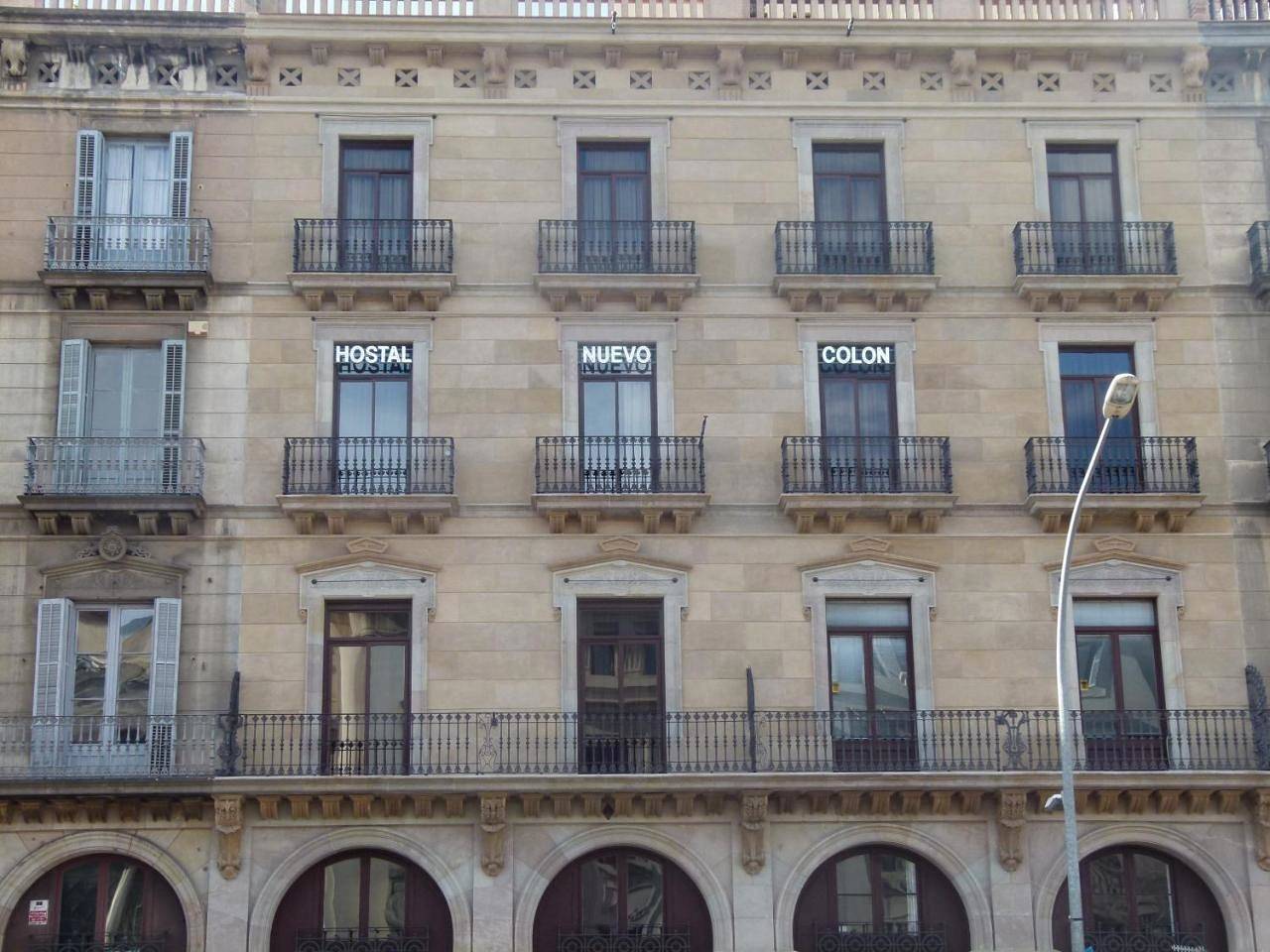 Hostal Nuevo Colon in Centro Barcelona, Barcelona