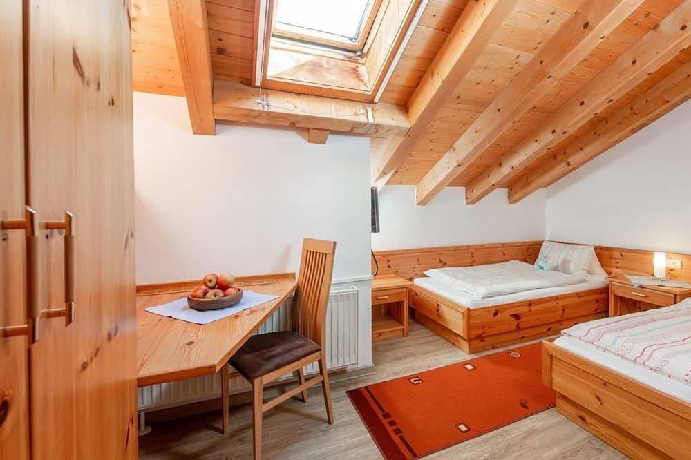 Familienzimmer Gasselhöhe, 2 Schlafräume - Familienhotel Unterreith in Forstau, Ski Amadé
