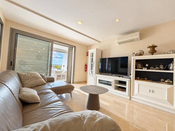 Entire apartment, Luxury apartment in La Caleta near restaurants in La Caleta, Adeje