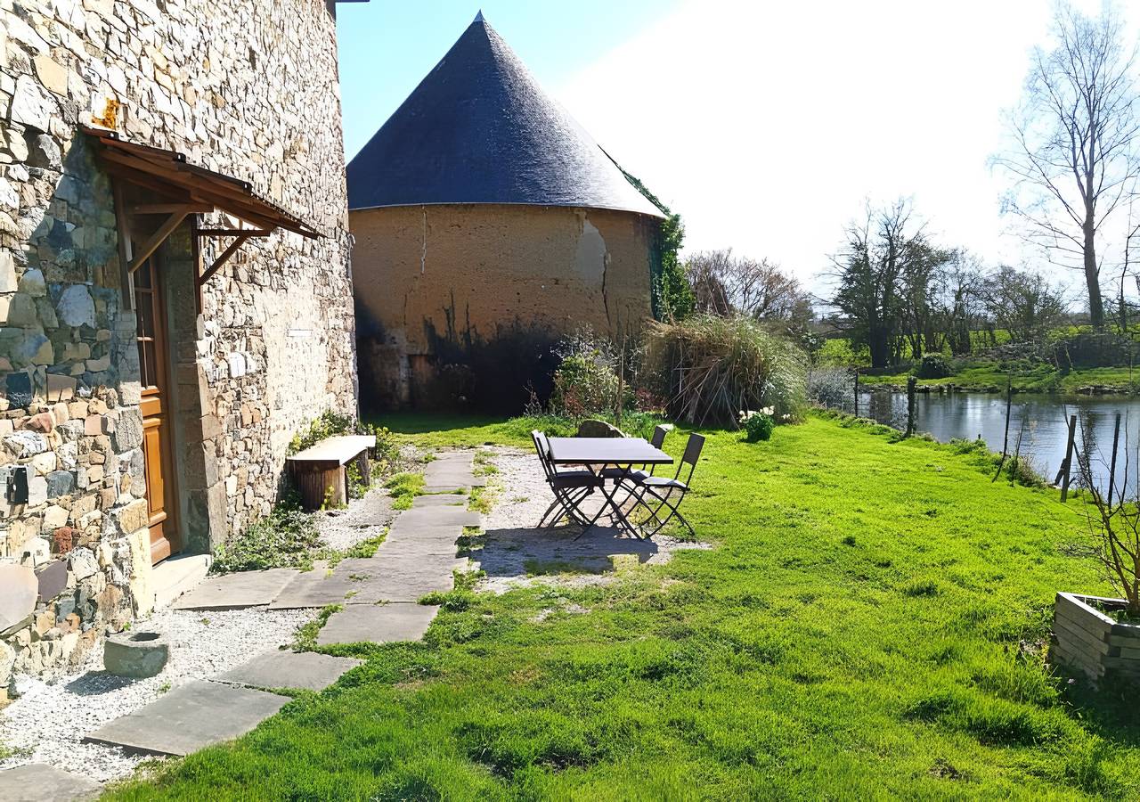 Studio entier, Studio de l’Écureuil – cocon nature avec cuisine et jardin partagé in Vaudrimesnil, Région de Coutances
