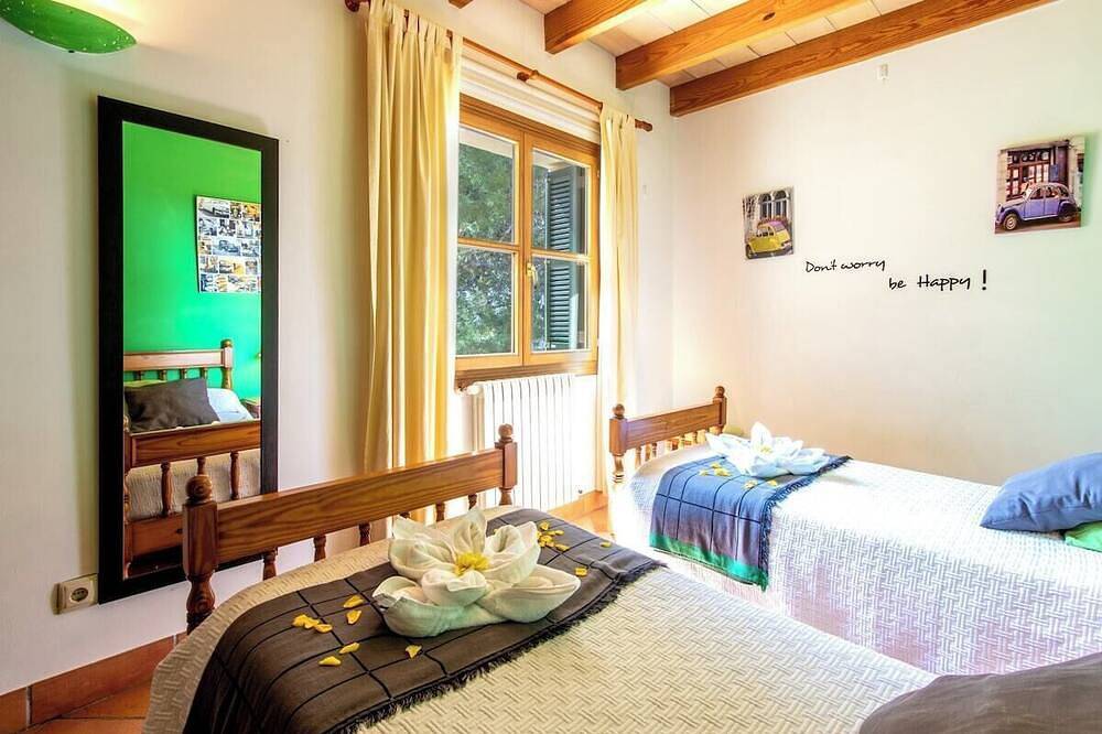 Villa Es Pinar avec piscine in Alaró, Majorque l'intérieur des terres