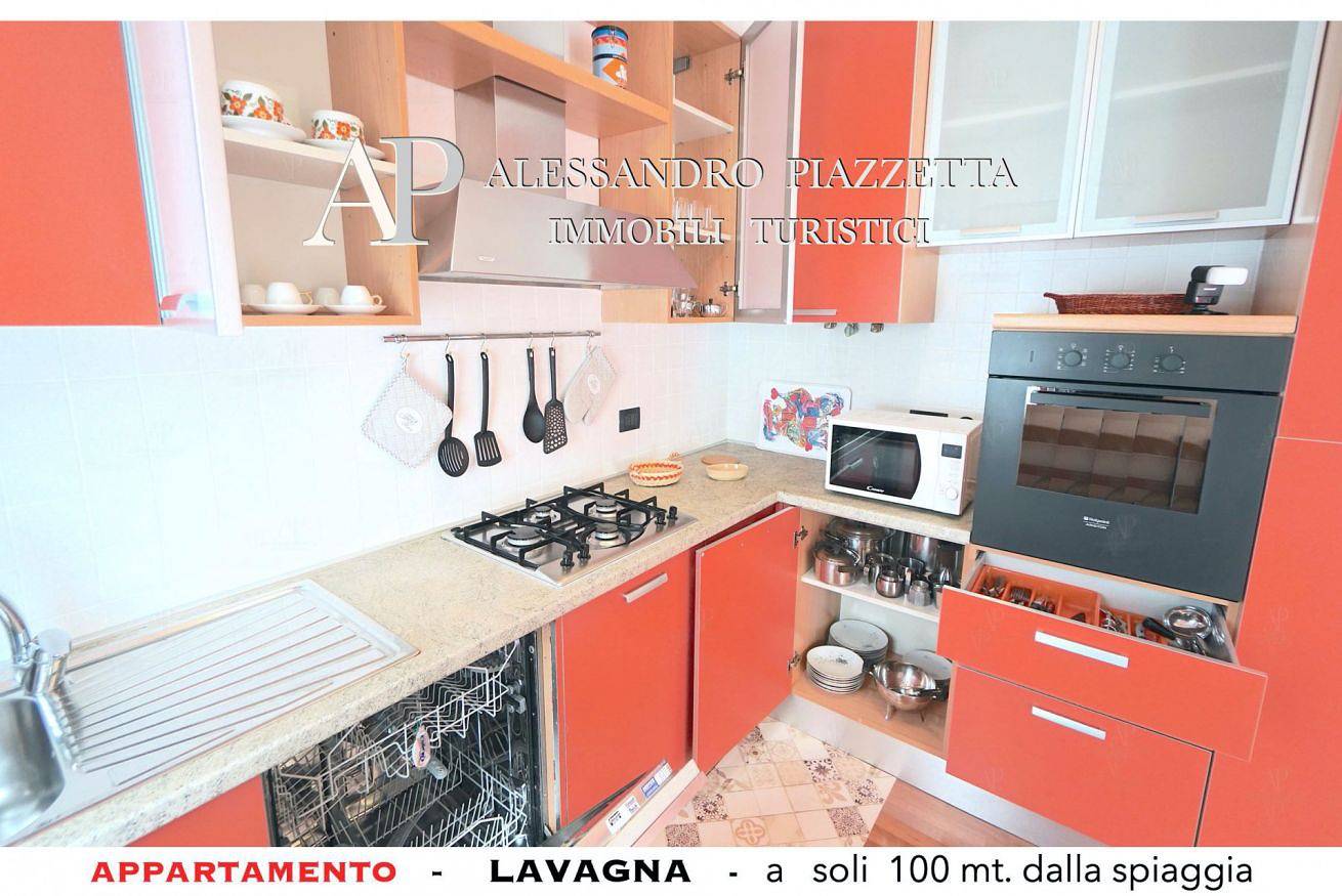 Apartamento entero, Apartamento Lavagnacig a solo 100 metros de la playa y tiendas convenientes in Lavagna, Lavagna Municipio