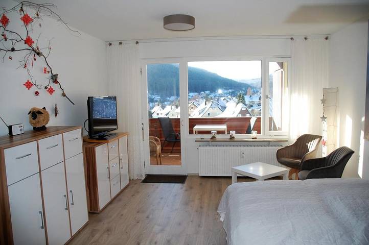 Ferienwohnung für 2 Personen, mit Balkon und Ausblick