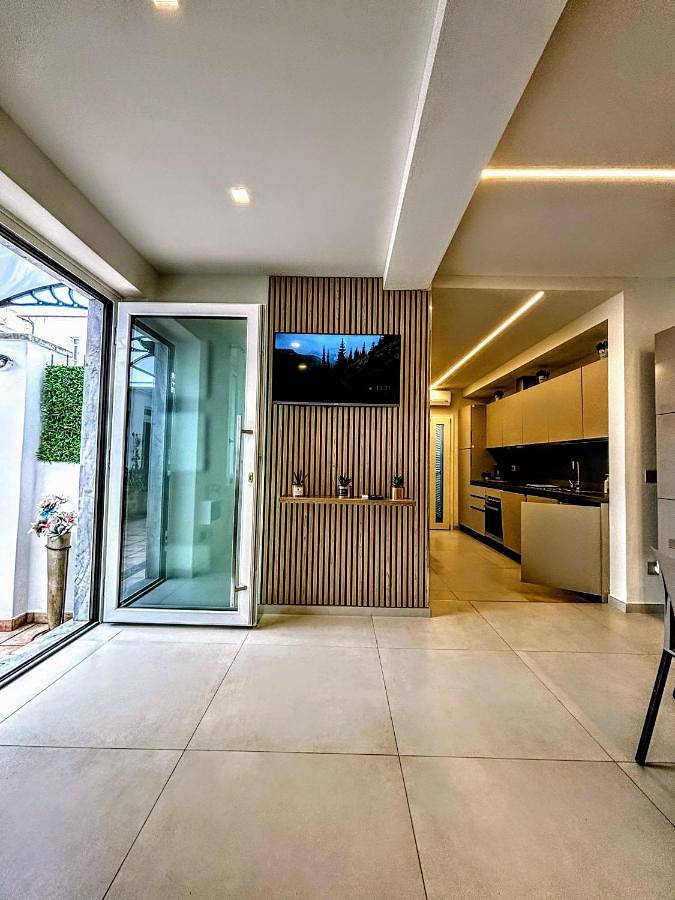 Ganze Wohnung, Three-Bedroom Townhouse in Marina di Carrara, Carrara