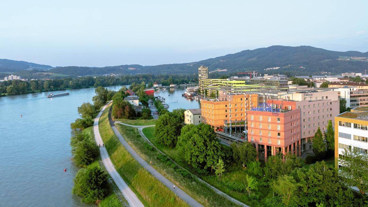 Trans World Hotel Donauwelle in Linz, Linz-Wels