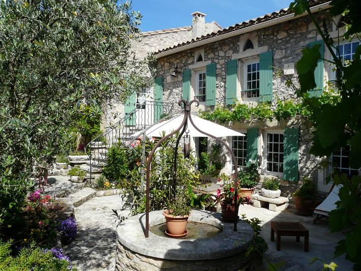 Location de vacances pour 4 personnes à Orgone