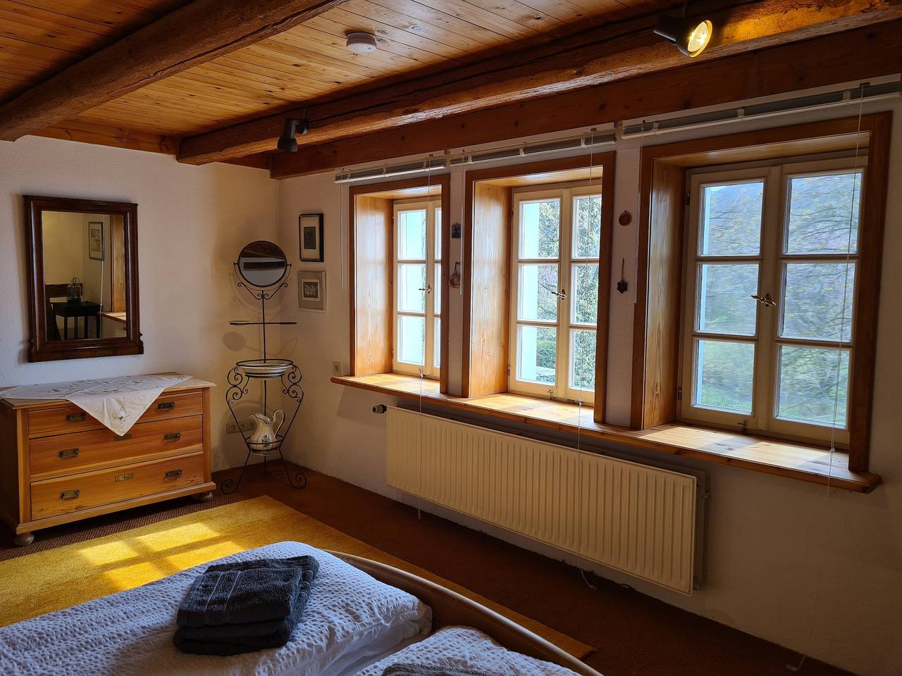 Holiday Home 'Ferien Fachwerkhaus' with Mountain View, Private Terrace and Wi-Fi in Olsberg, Hochsauerlandkreis