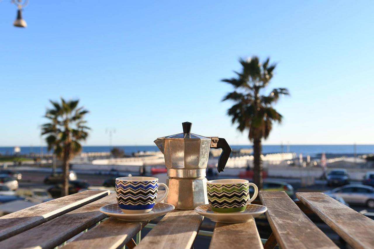 Appartamento intero, House Rome front sea in Ostia, Roma