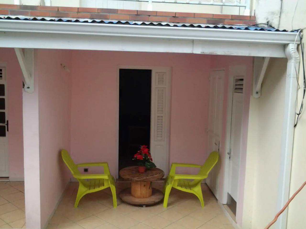 Ganze Wohnung, Appartement confortable Sainte-Marie 70 m² klim in Sainte-Marie, Martinique
