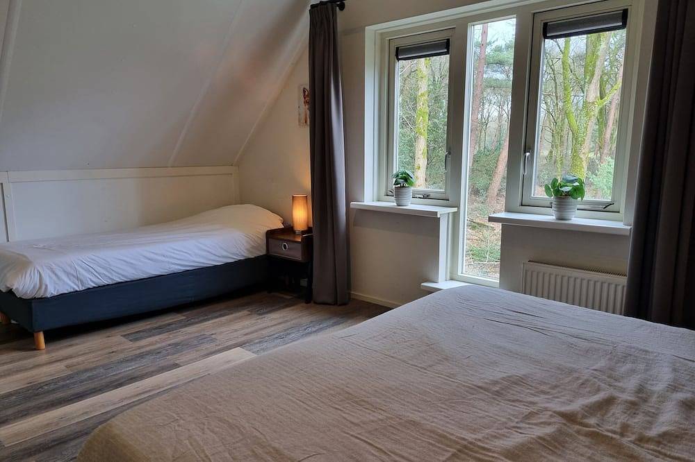 Beautiful quiet family bungalow on the Veluwe in Veluwe